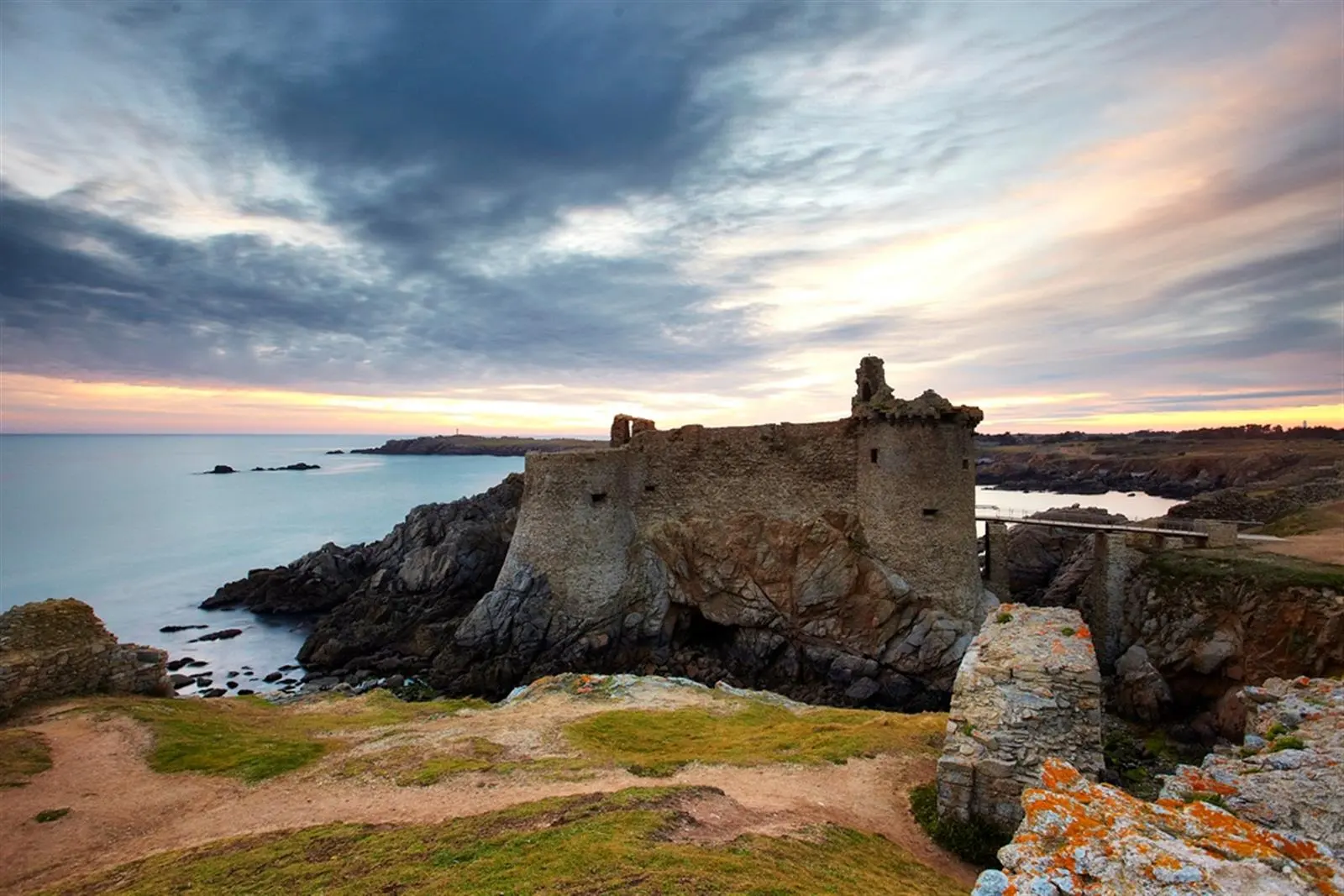 Côte sauvage de l'île d'Yeu